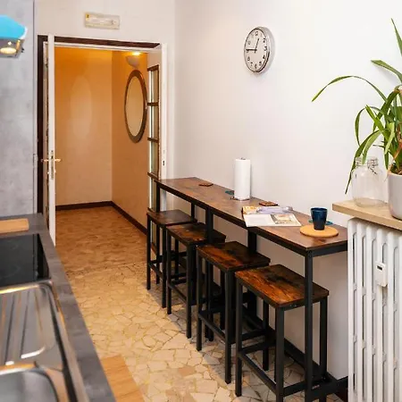 شقة Central Apartment