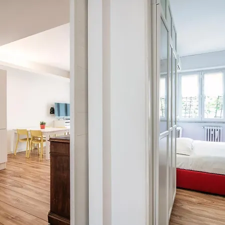 Altido Bright Life W/2 Balconies Apartment *