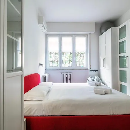 Altido Bright Life W/2 Balconies Apartment