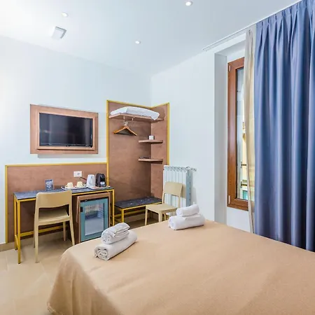 Repubblica ホテル *