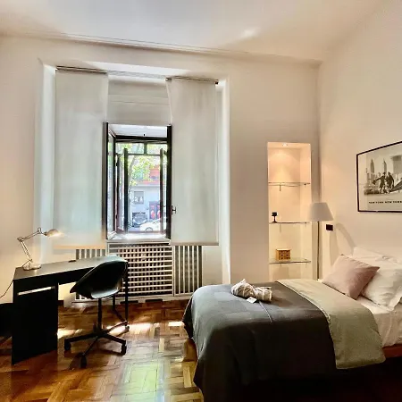 Central Apartment * Milán