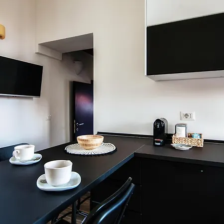 Joivy Stylish Flat, 5-minute Metro Trip To Centre Lejlighed Milano