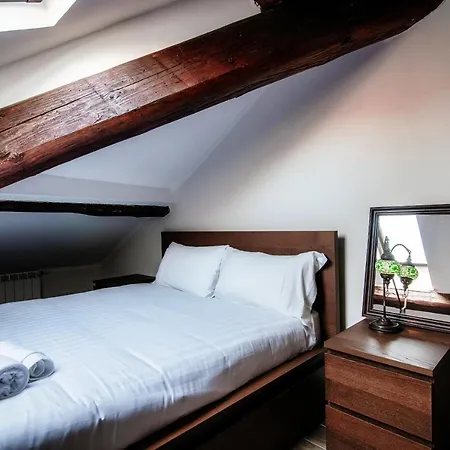Apartment Joivy Stylish Flat, 5-minute Metro Trip To Centre