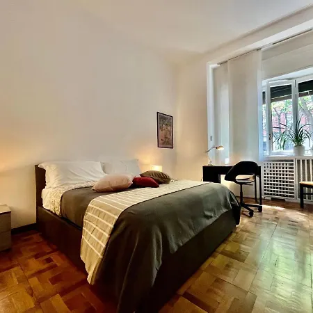 Central Apartment * Milán