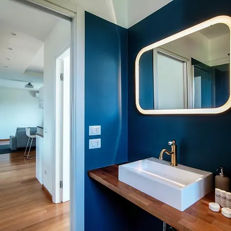 Altido Superb Flat In Porta Romana Μιλάνο