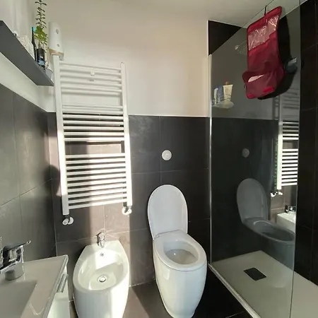Apartment Nuovo Intero Mini Loft Su Bi-livello Mailand