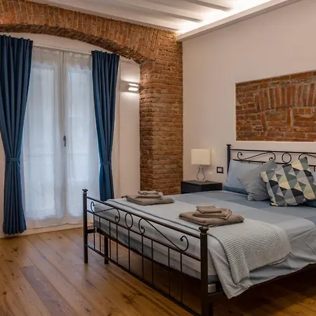 Luxury In Center *