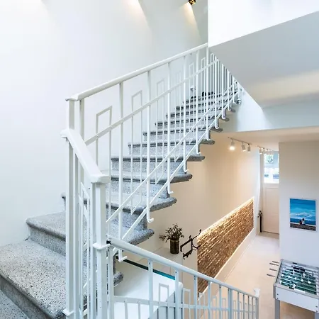 *villa Olivo*with Private Terrace & Jacuzzi + 3bedrooms Feriehus