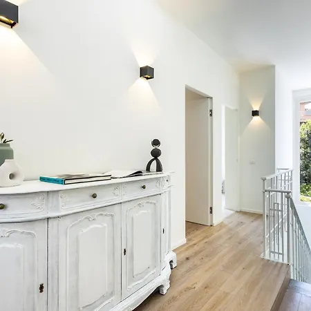 *villa Olivo*with Private Terrace & Jacuzzi + 3bedrooms * Mailand