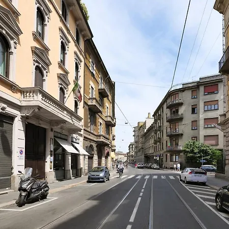 아파트 Prestige Boutique Homes - Garden & Pool 밀라노