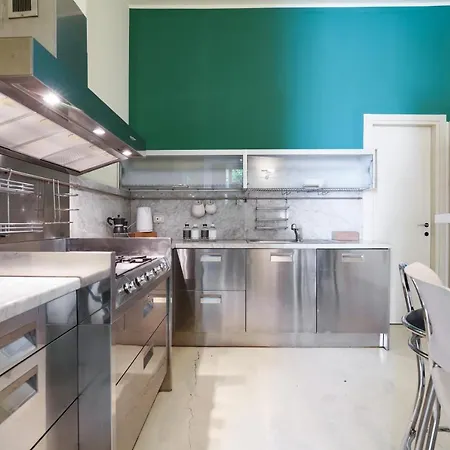 Prestige Boutique Homes - Garden & Pool *