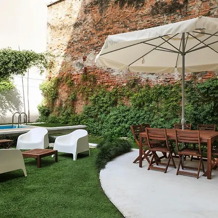 Prestige Boutique Homes - Garden & Pool 아파트 밀라노