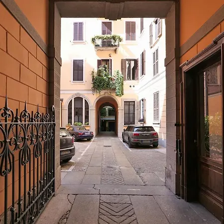 Prestige Boutique Homes - Garden & Pool