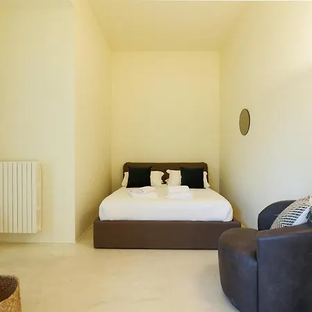 Apartmán Prestige Boutique Homes - Garden & Pool *