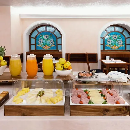 Mokinba Montebianco Hotell