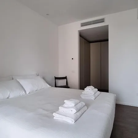 Apartment Italianway - Alserio 10 *