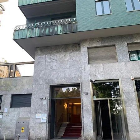 Monolocale Con Vista Su 13 Floor *