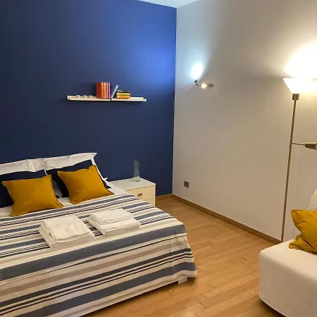 Chiara 34 - M4 Metro Blu