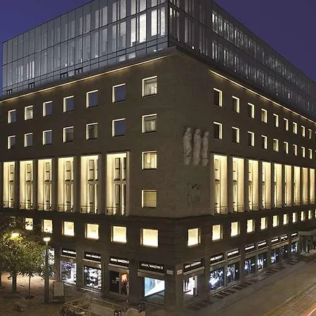 Armani 5* Milan
