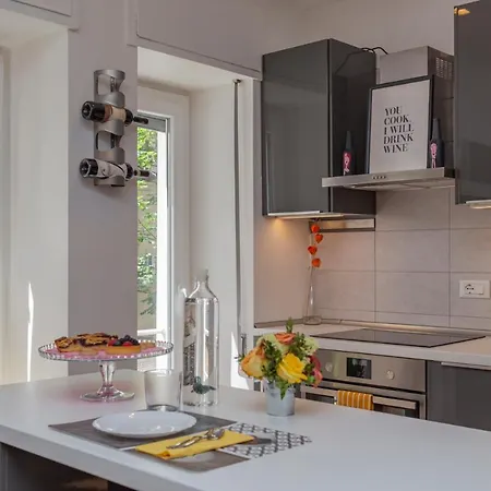 Castaldi 18 - In Tasca Apartamento