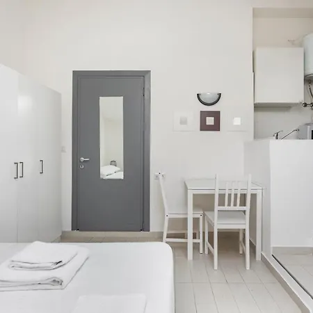Studio Apt - Duomo 6 Милан