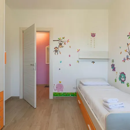 Big Flat In Portello Fiera-city Life Alcuino 7 Milan