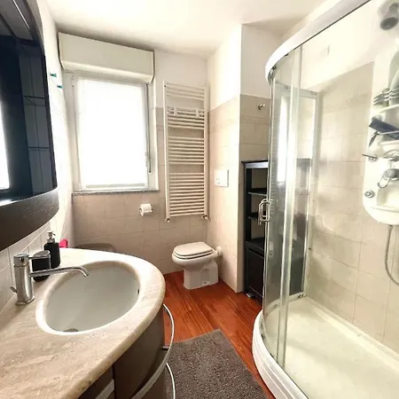 アパート Elegant In With Panoramic Terrace