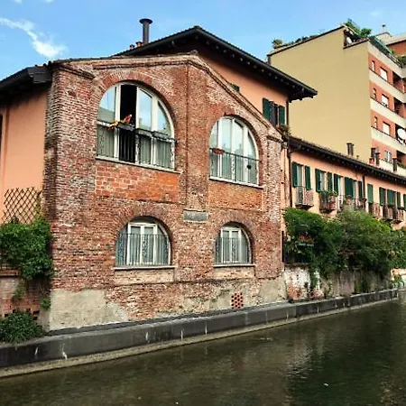 Casa Martesana Apartment *