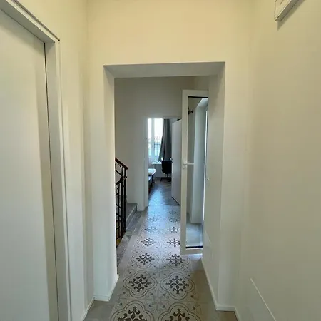 Villa Liberty In Zona Bovisa Guest house