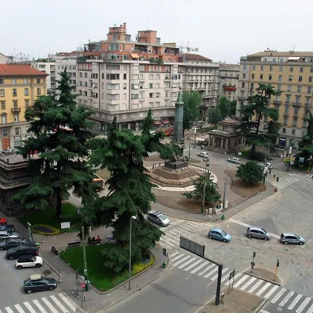 Fenix * Milan