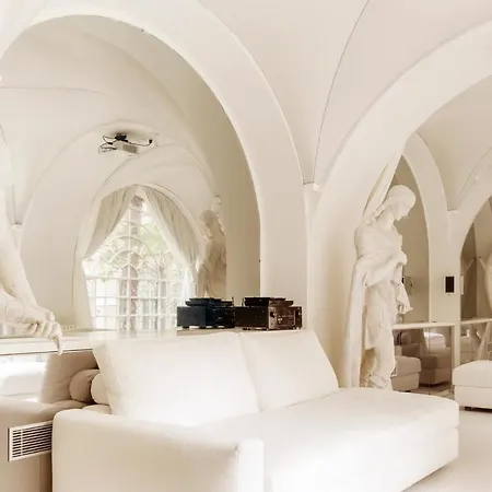 Sant'agnese Domus Mediolan