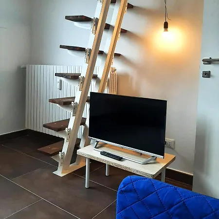 Loft Rutilia Daire Milano