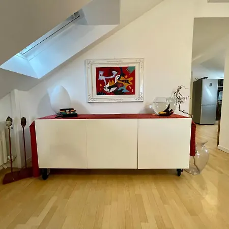 Appartement Mansarda A San Siro
