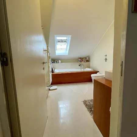 Apartamento Mansarda A San Siro Milán