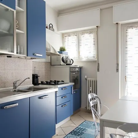 Apartment Youhosty - Binda M 14