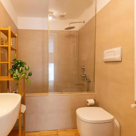 Apartment White Sempione