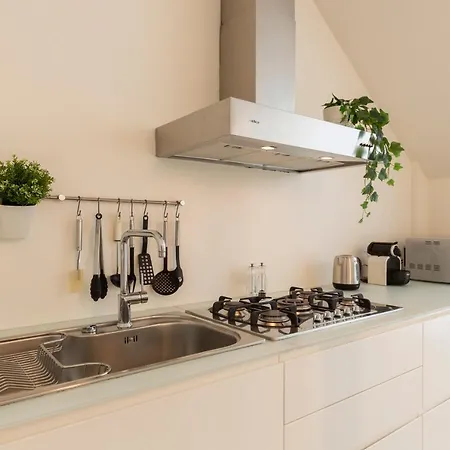 Apartment White Sempione *