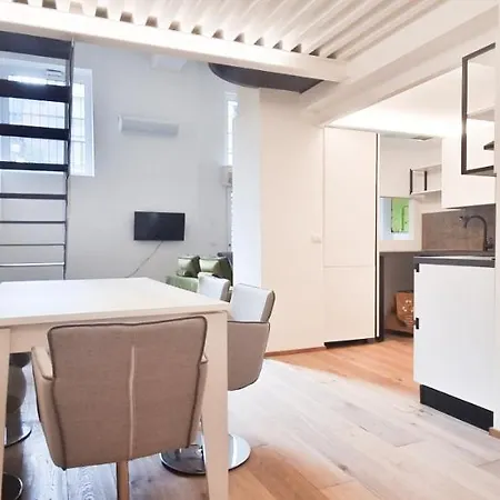 Apartment Altido Modern Loft, Easy Access To Centre *