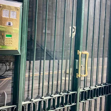 Milano: Incantevole In Pieno Centro - Fancy Yellow