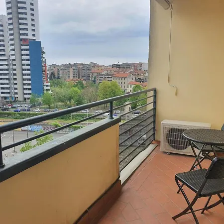 Porta Romana Gold Apartment *