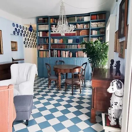 Joivy Vintage And Gorgeous 2-bed Flat Near Sforzesco Castle Mailand