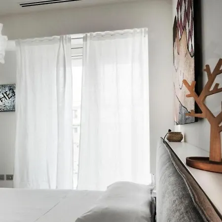 Palazzo Beltrade By Halldis Apartament *