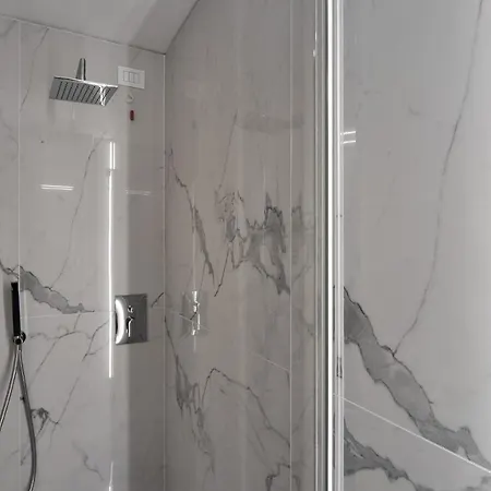 Apartment Italianway - Alserio 10