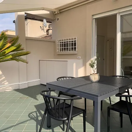 Apartamento Getthekey Letizia