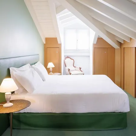 安提乐卡达里多酒店