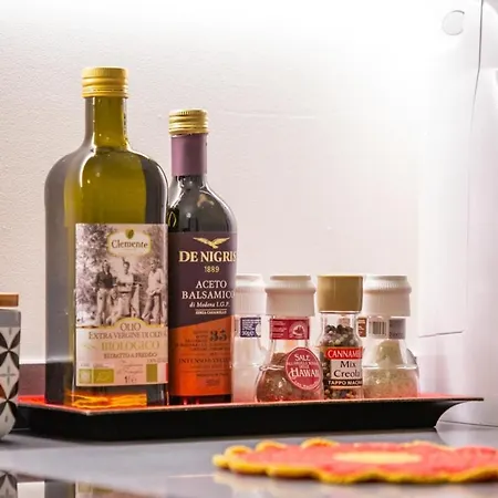 La Casa Colorata - Flats In - Bocconi Apartamento