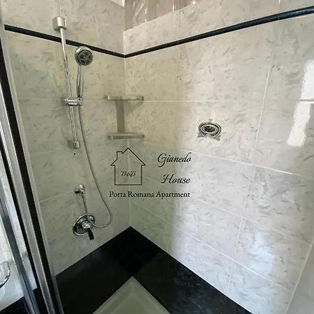 Gianedo House - Porta Romana 아파트 *