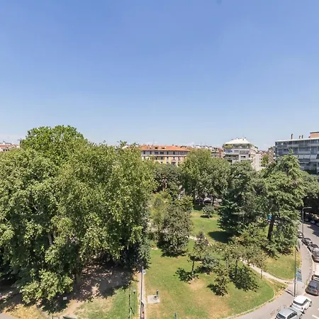 Big Flat In Portello Fiera-city Life Alcuino 7 Milan