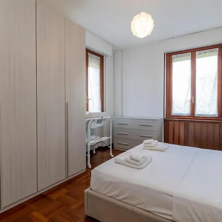 Apartment Big Flat In Portello Fiera-city Life Alcuino 7 Milan