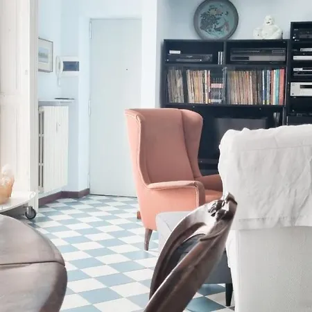 Joivy Vintage And Gorgeous 2-bed Flat Near Sforzesco Castle Διαμέρισμα Μιλάνο